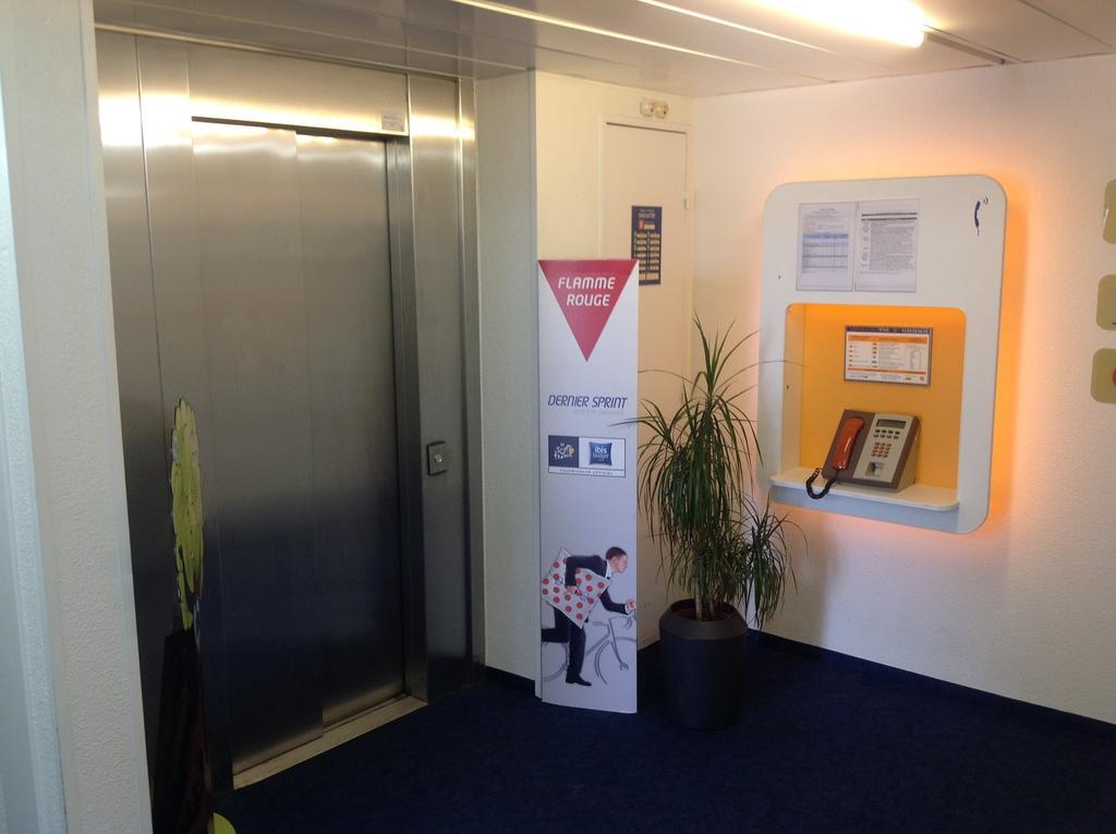 Ibis Budget Orgeval Orgeval  Exterior photo