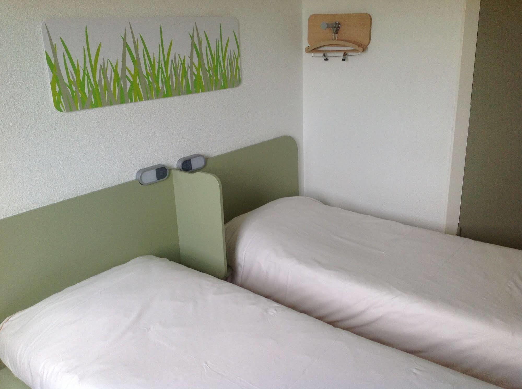 Ibis Budget Orgeval Orgeval  Exterior photo