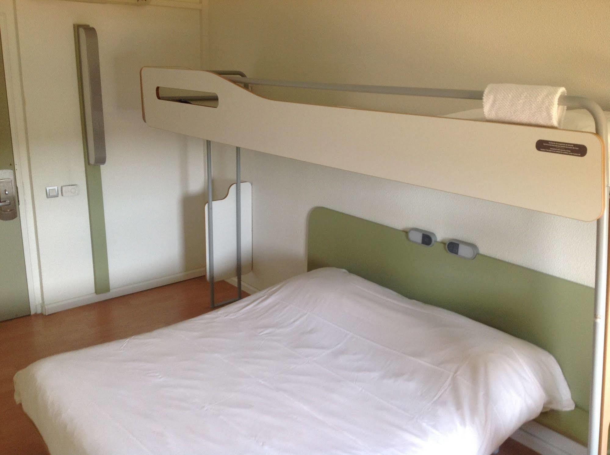 Ibis Budget Orgeval Orgeval  Exterior photo