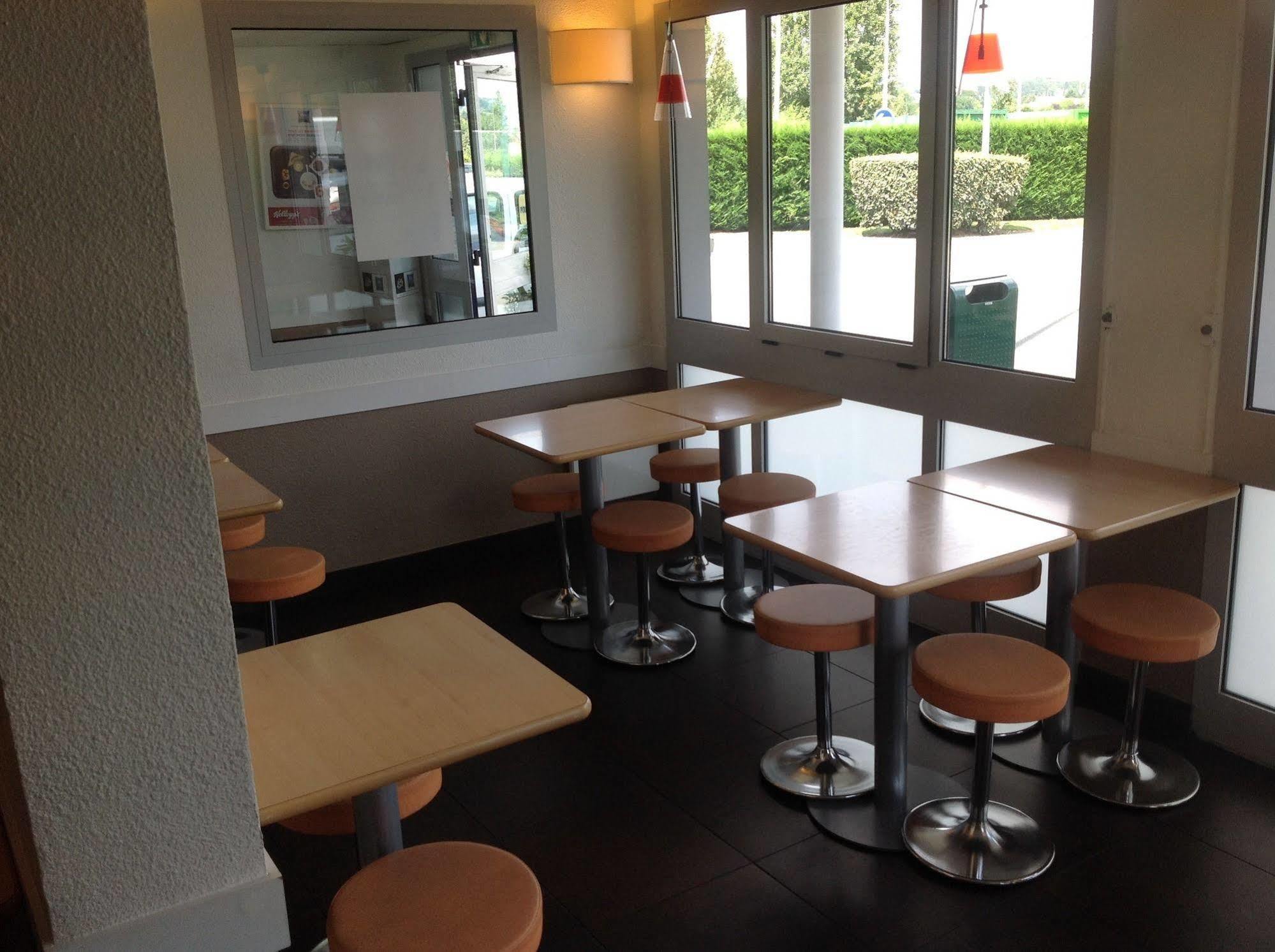 Ibis Budget Orgeval Orgeval  Exterior photo