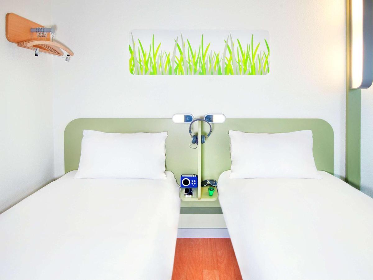 Ibis Budget Orgeval Orgeval  Exterior photo